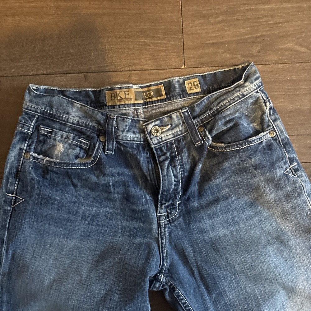 BKE Jeans Mens 29x30 Blue Denim Bootcut Tyler Distressed Pockets Casual - Picture 2 of 10